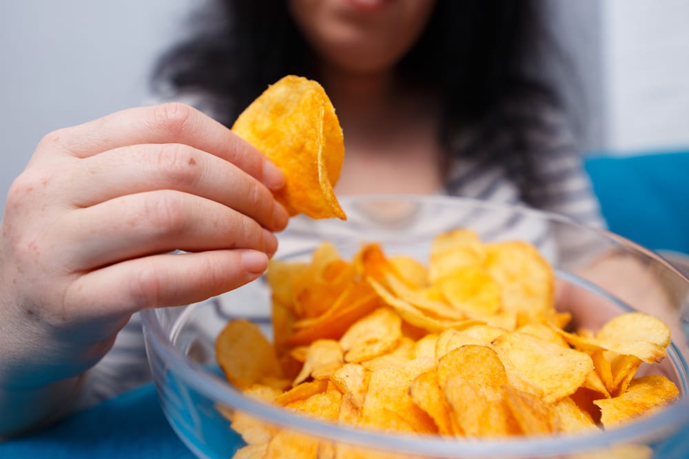girl-with-binge-eating-disorder-needs-support